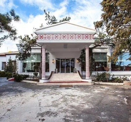 Harlek Thermal Hotel